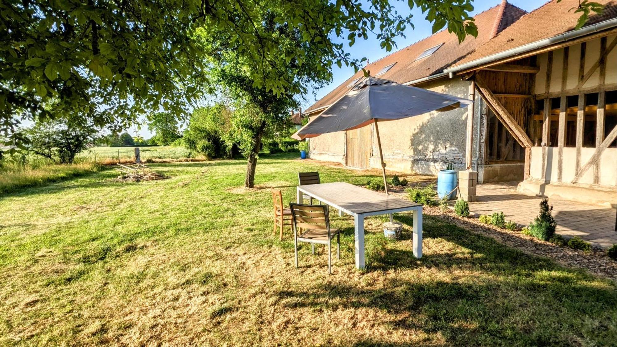 Appartement Prive Le Chardonnay, Jardin, Parking Buchères Zewnętrze zdjęcie